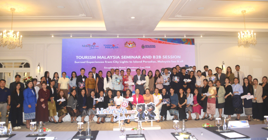 Malaysia Woos Lao Travellers with “Surreal Experiences” Tourism Showcase in Vientiane